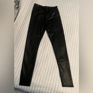 Leather look leggings  brand new with tag small